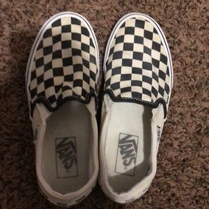 Women’s size 5.5 checkered Vans
